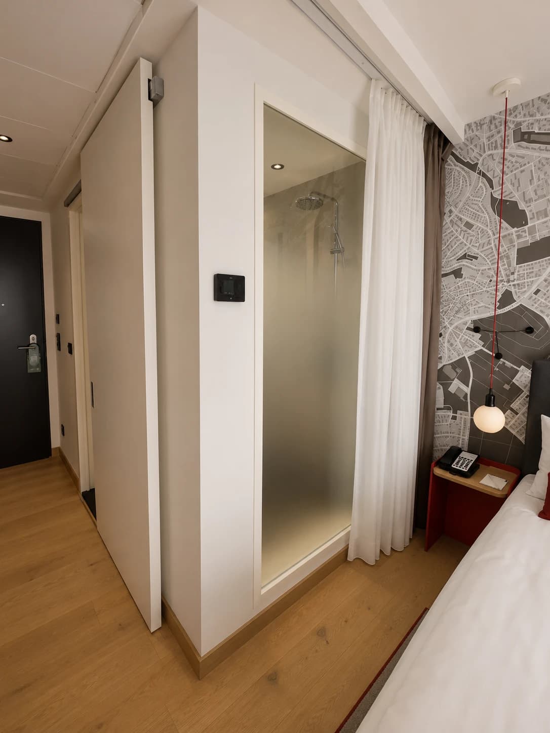 Neubau eines Hotels in Wiesbaden — Zimmer 03